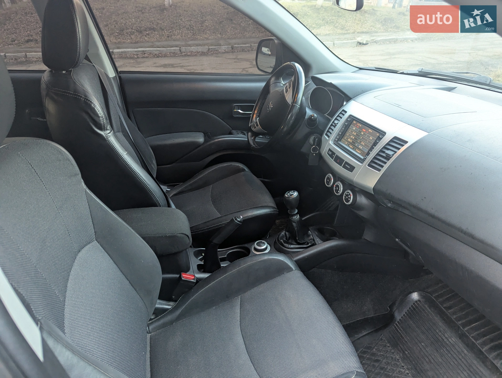 Peugeot 4007 2009 VIN VF3VV4HNH9U903465 фото оголошення 14 з 21