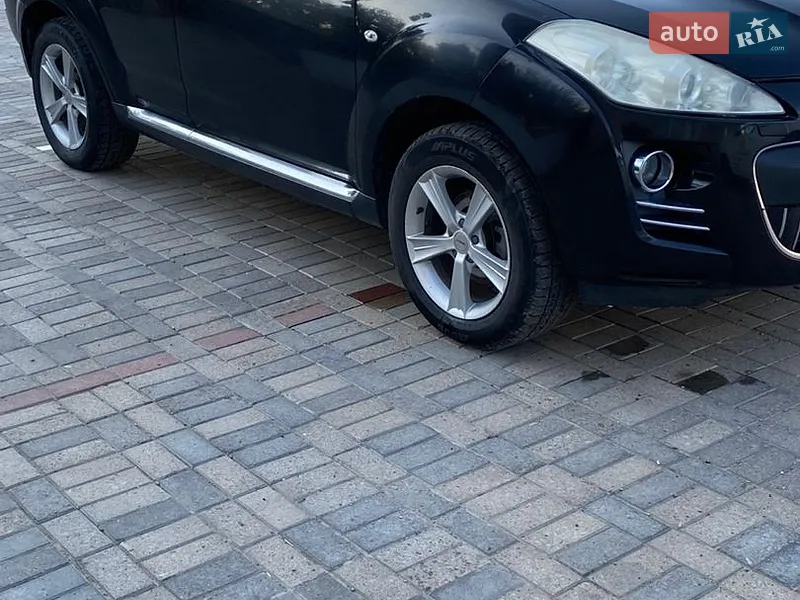 Peugeot 4007