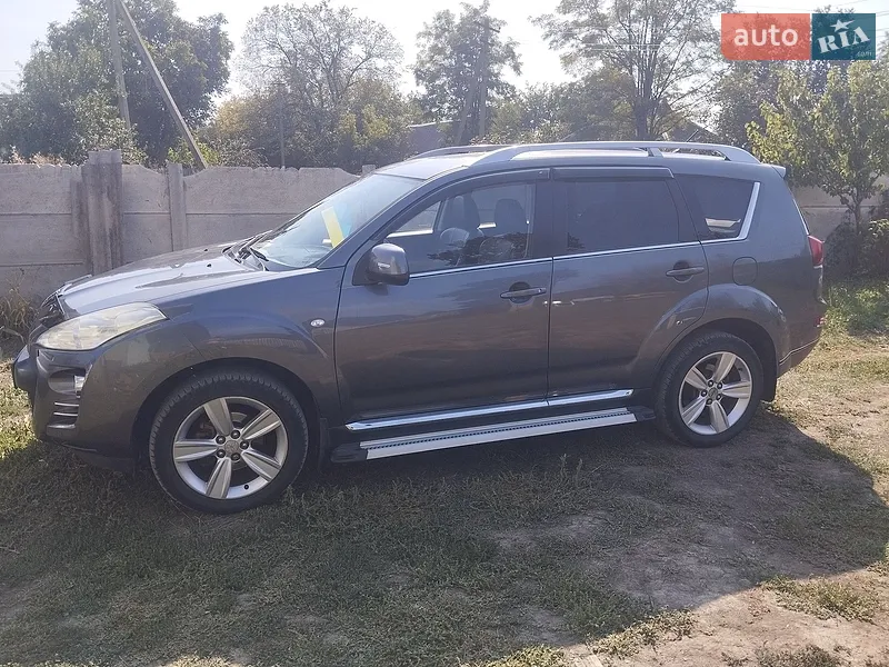 Peugeot 4007 2008