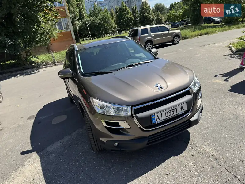 Peugeot 4008 2012