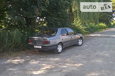 Peugeot 405  1992