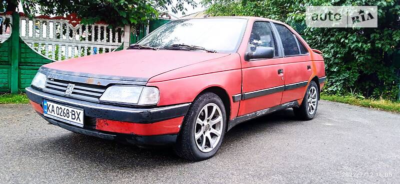 Мінівен Peugeot 405