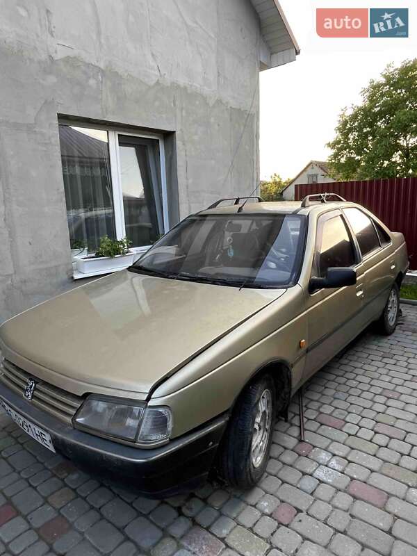Peugeot 405