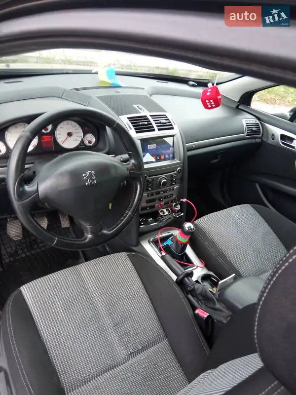 Peugeot 407