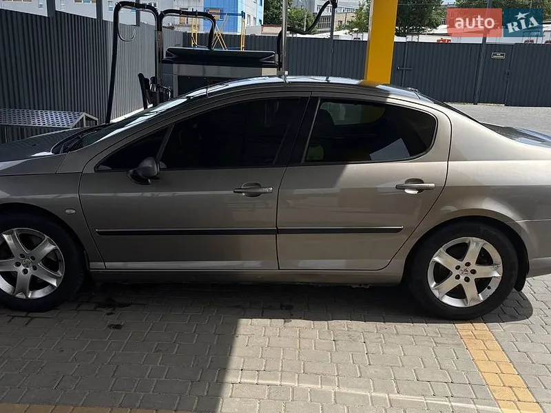 Peugeot 407