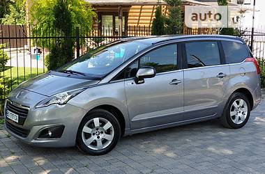 Peugeot 5008 STYLE 2015