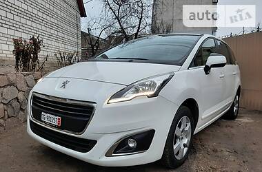 Peugeot 5008 BENZIN AUTOMAT  2015