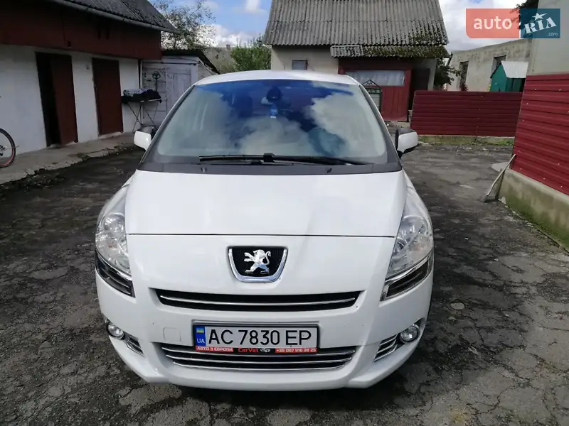 Peugeot 5008