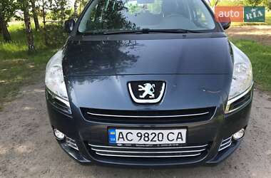 Peugeot 5008 2013
