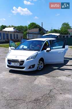 Peugeot 5008  2014