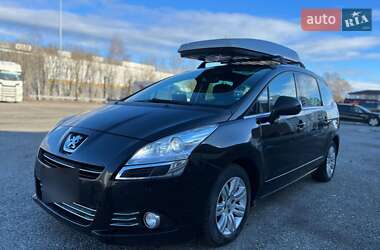 Peugeot 5008 2011
