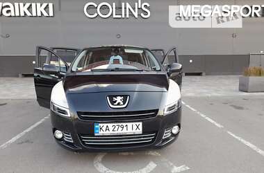 Peugeot 5008  2012