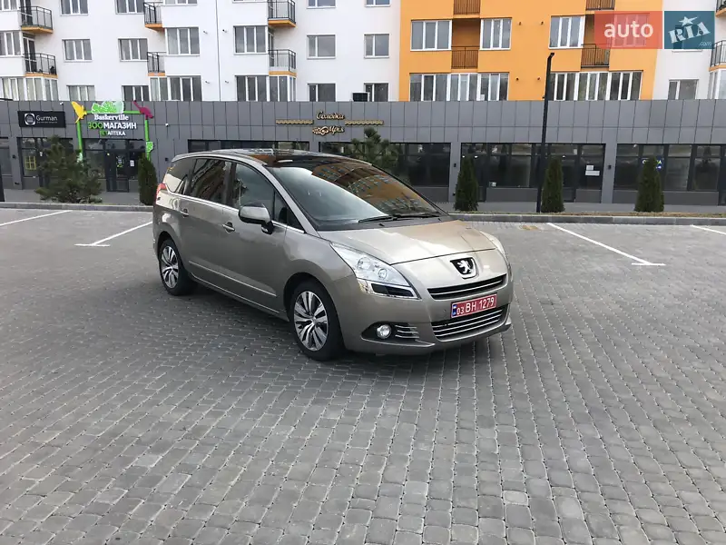 Peugeot 5008