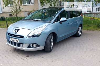 Peugeot 5008  2009