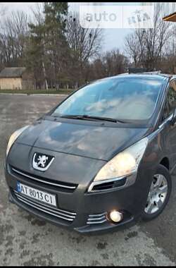 Peugeot 5008  2010