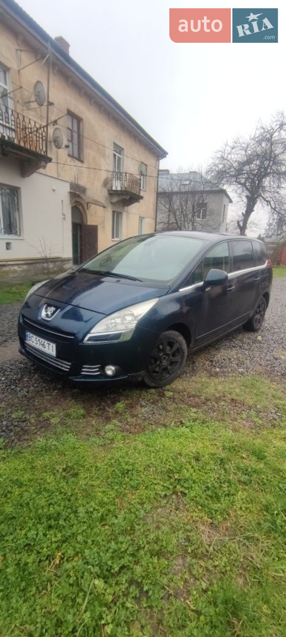 2010 Peugeot 5008 - фото 1