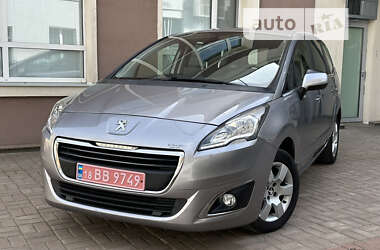 Peugeot 5008  2014