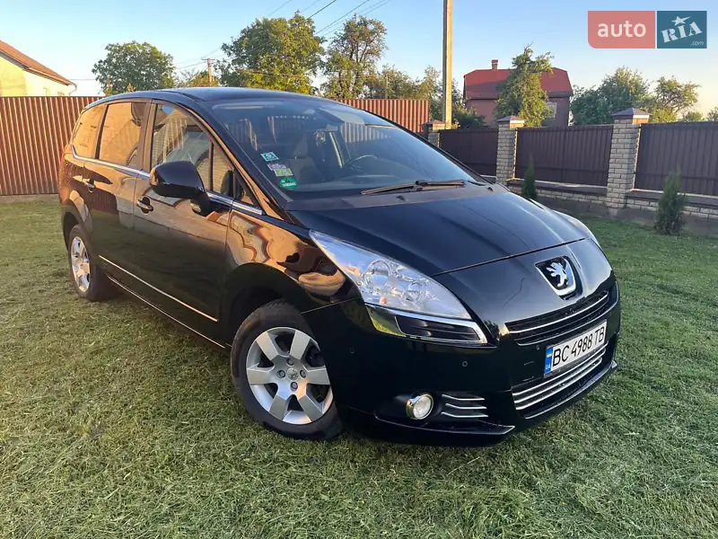 Peugeot 5008 2013