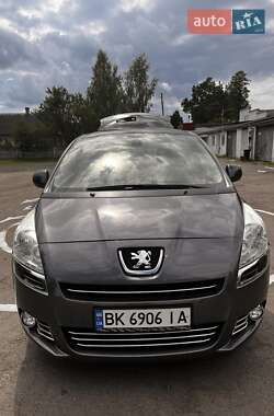 Peugeot 5008  2009