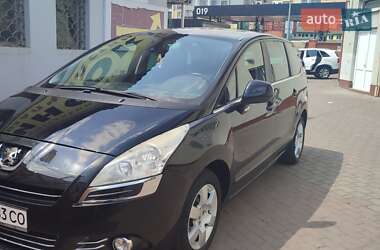 Peugeot 5008  2010