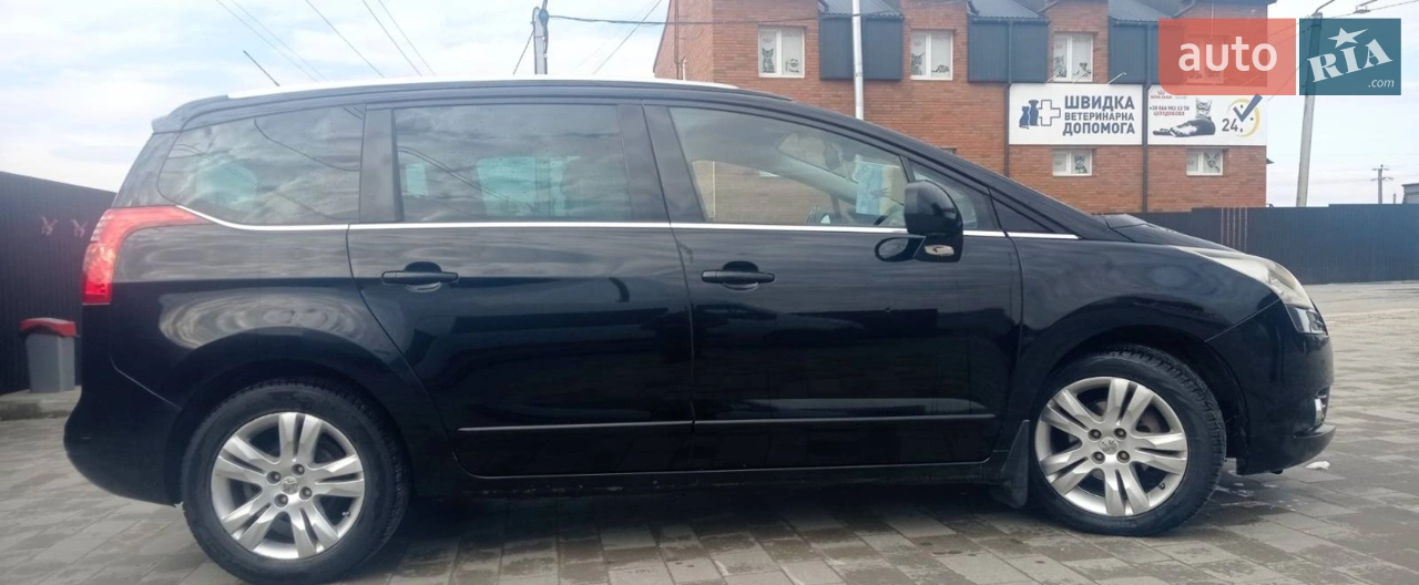 2011 Peugeot 5008 - мініатюра 2