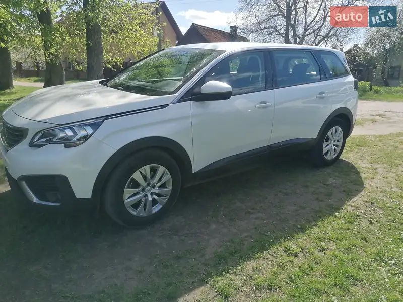 Peugeot 5008 2019