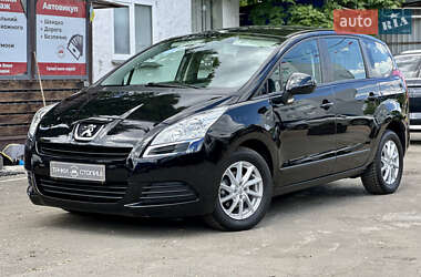 Peugeot 5008  2013