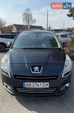 Peugeot 5008  2013
