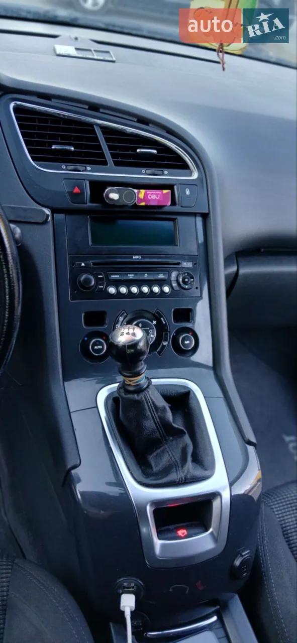 2010 Peugeot 5008 - мініатюра 5