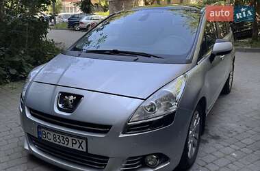 Peugeot 5008  2010