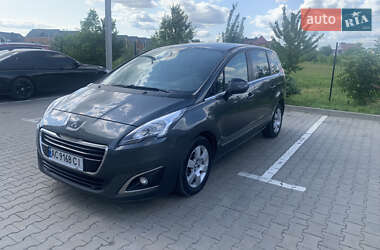 Peugeot 5008 2014