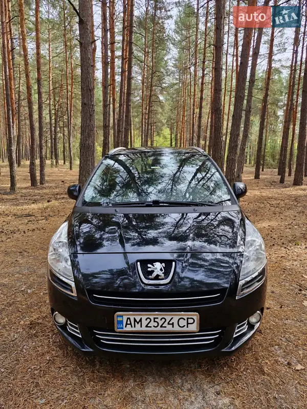 Peugeot 5008