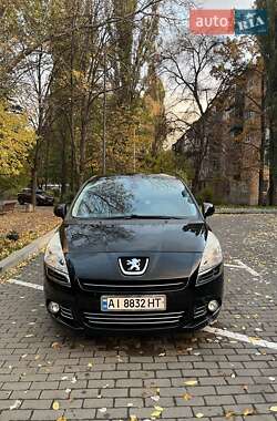 Peugeot 5008 2013
