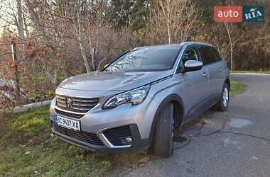 Peugeot 5008  2019