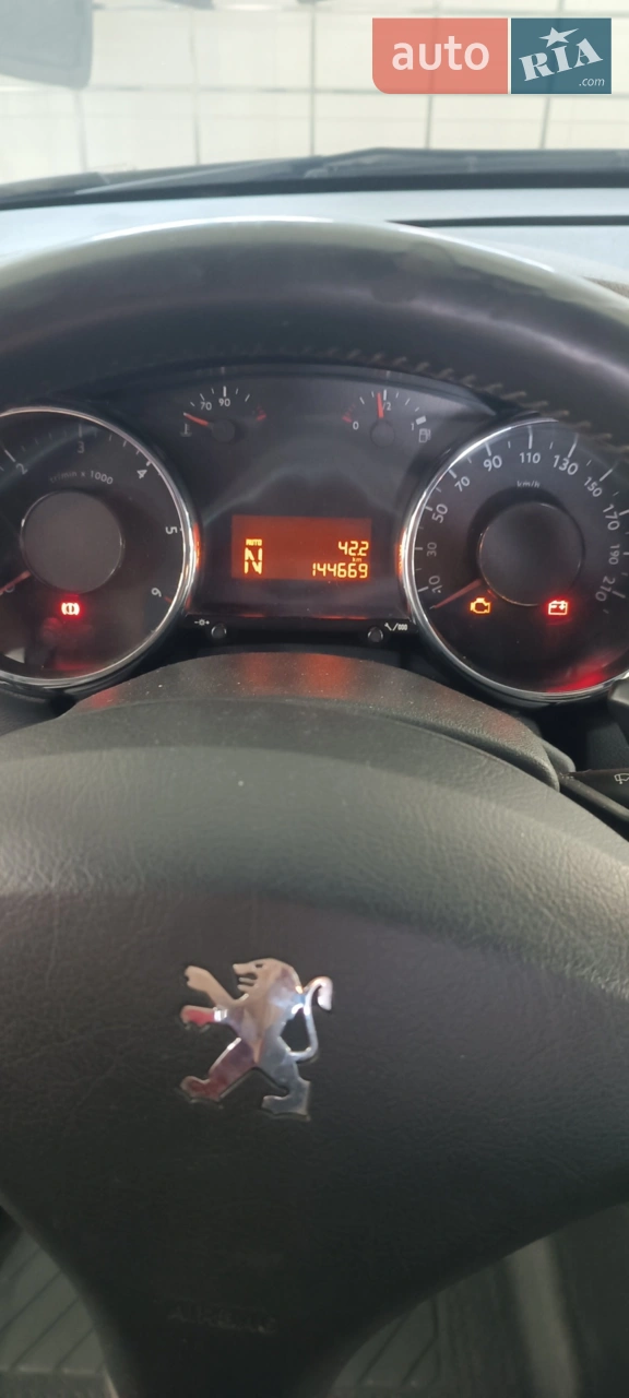 2010 Peugeot 5008 - мініатюра 3