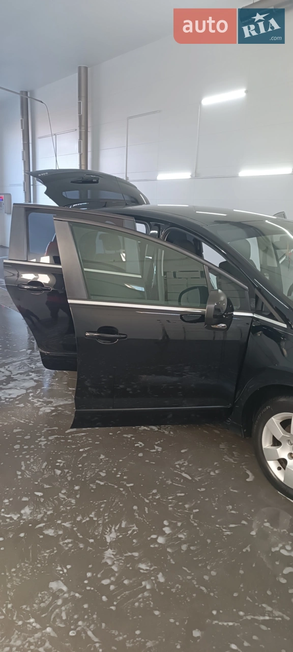 2010 Peugeot 5008 - мініатюра 5