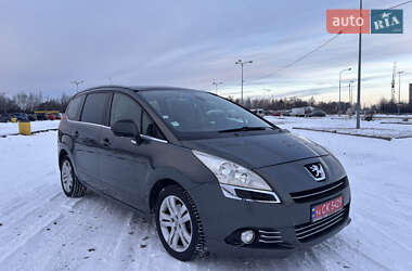Peugeot 5008  2011