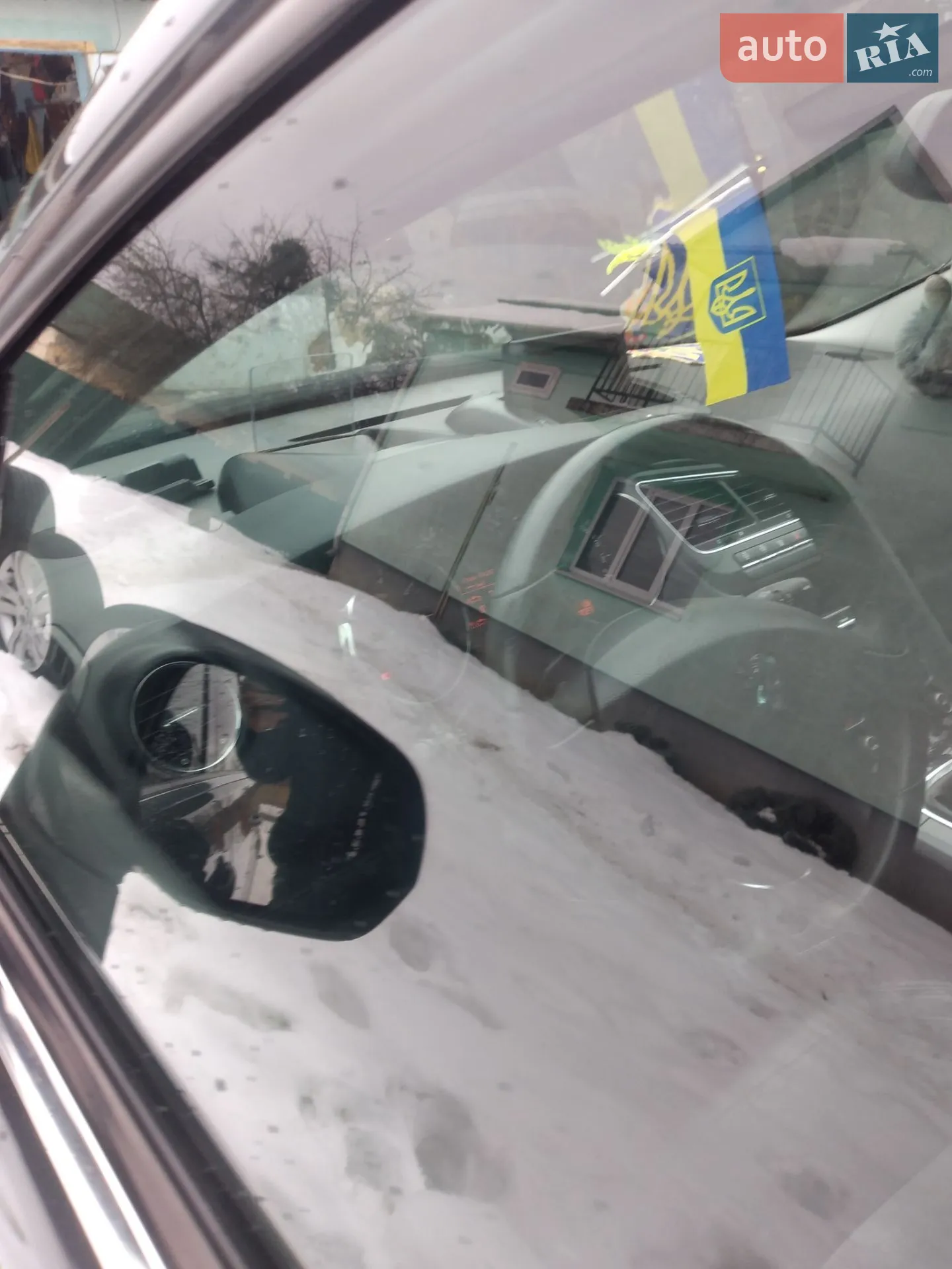 Peugeot 5008 2010 VIN VF30E5FV8AS311973 фото оголошення 2 з 17