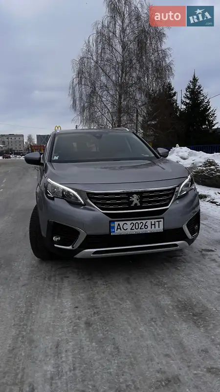 Peugeot 5008