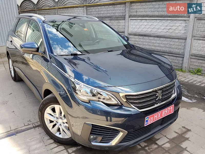 Peugeot 5008 2019