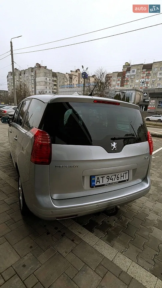 2011 Peugeot 5008 - мініатюра 4