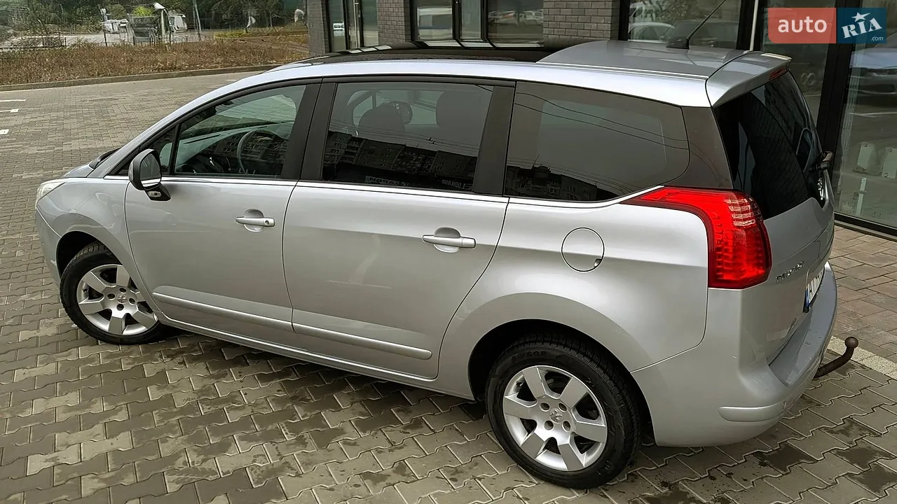 2011 Peugeot 5008 - мініатюра 3