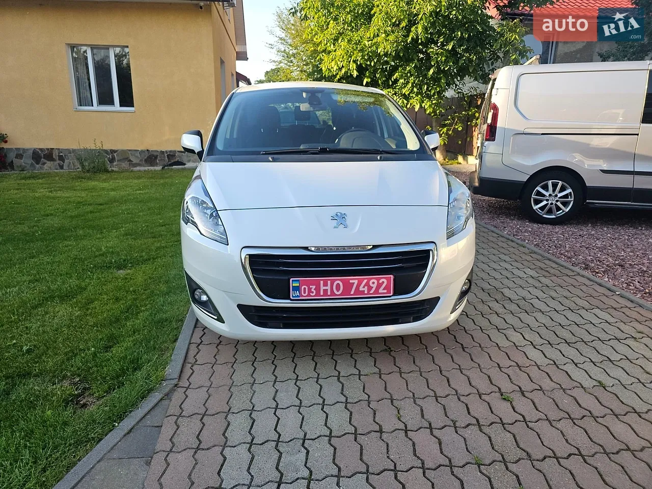 2014 Peugeot 5008 - мініатюра 2