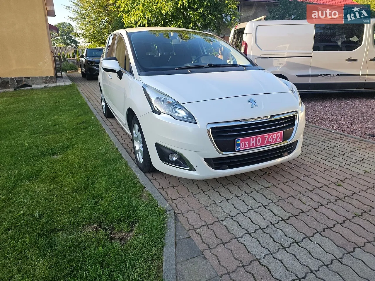 2014 Peugeot 5008 - мініатюра 3
