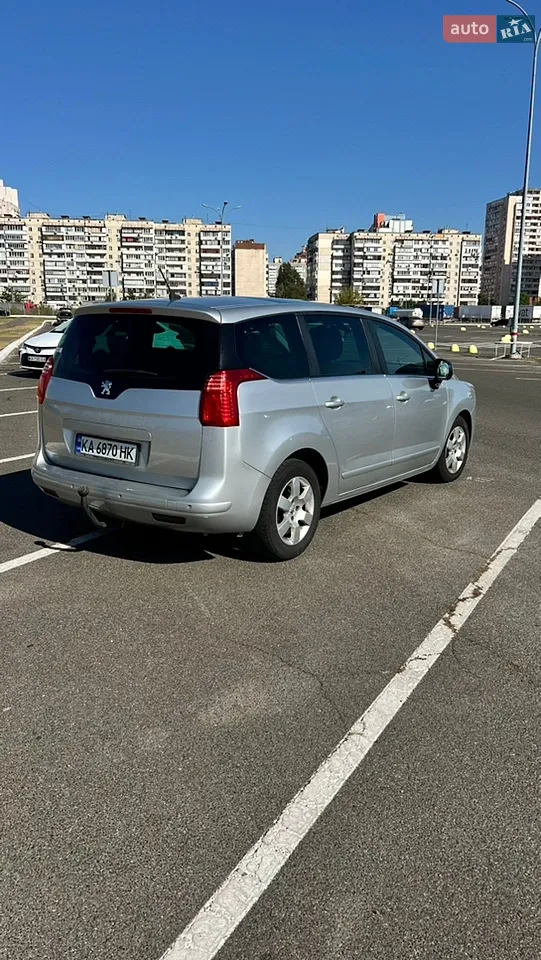 2011 Peugeot 5008 - мініатюра 3