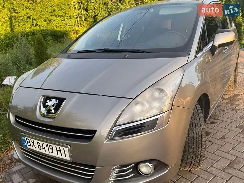Peugeot 5008