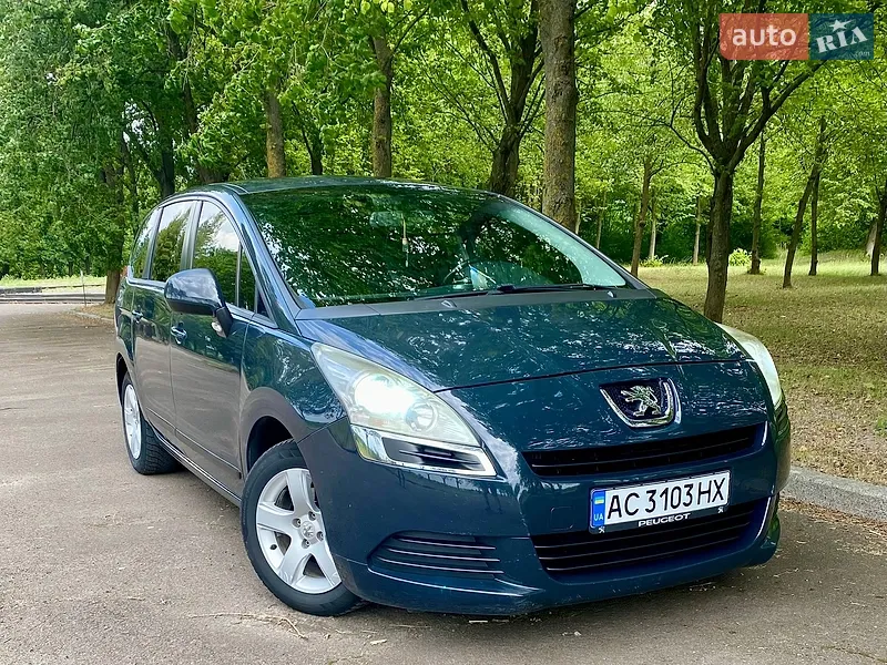 Peugeot 5008 2010