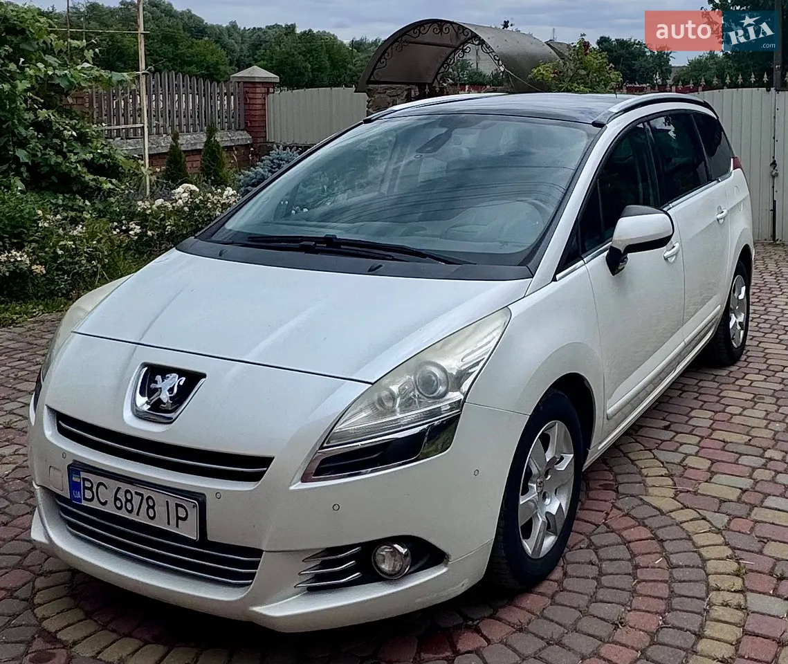 2013 Peugeot 5008 - фото 1