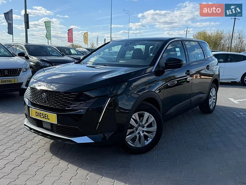 Peugeot 5008 2021