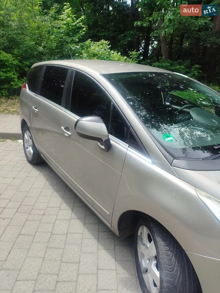 2010 Peugeot 5008 - мініатюра 2
